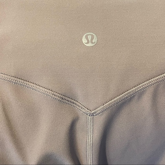 Lululemon Align Jogger Crop *23"
Violet Verbena - Picture 3 of 8
